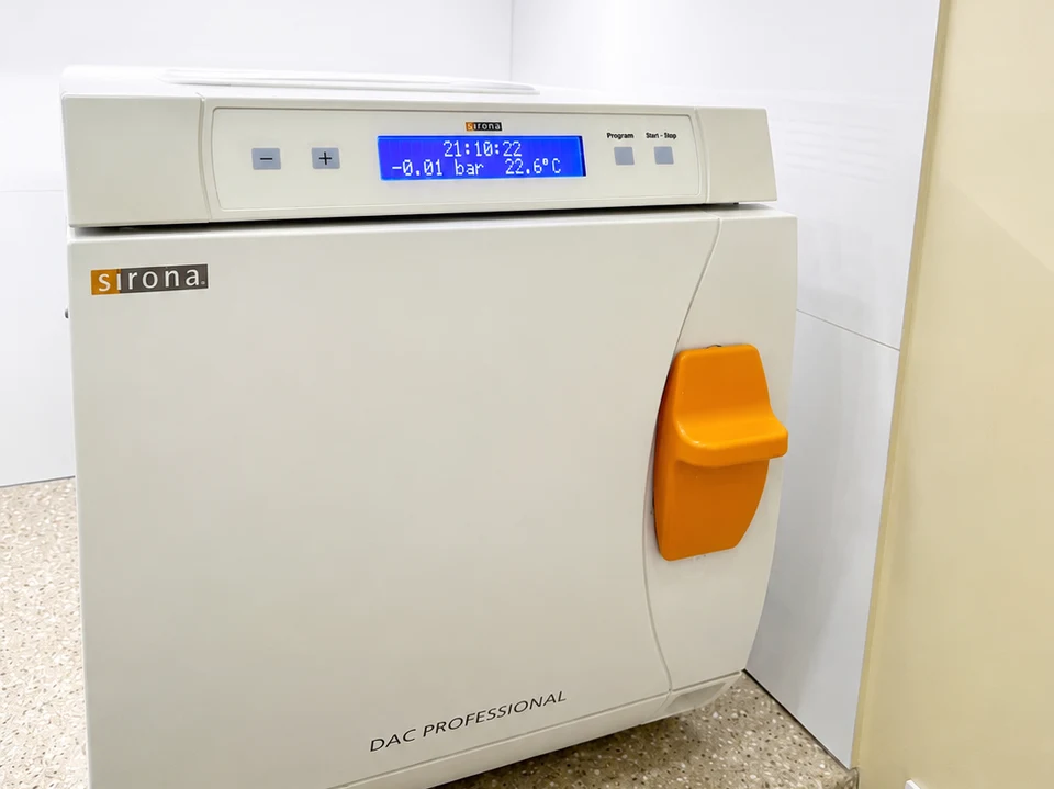 Автоклав Sirona DAC Professional для стерилізації інструментів
